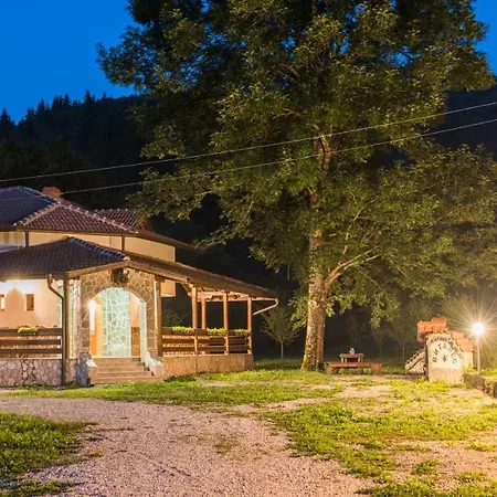 Villa черна река *